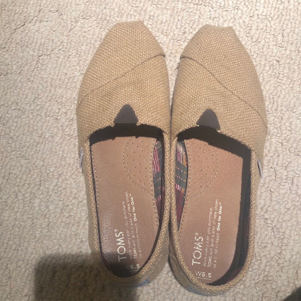 Tan wool Slip on Toms